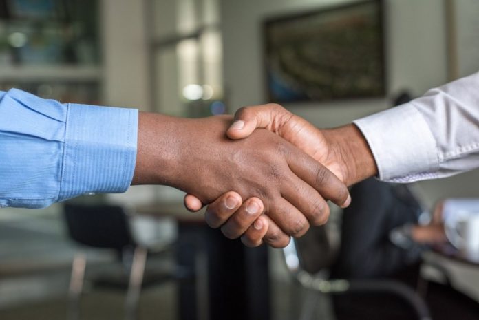 HSCONNECT recrute un(e) commercial(e) - YAOUNDE DOUALA