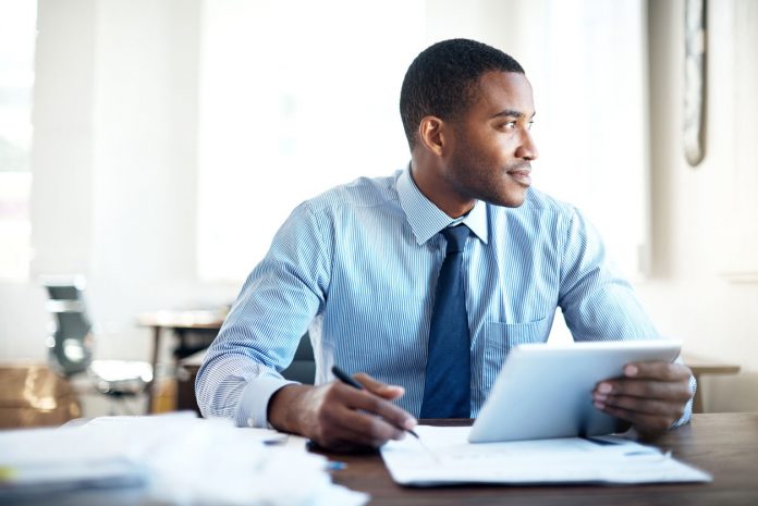 recrutement: responsable middle et back office