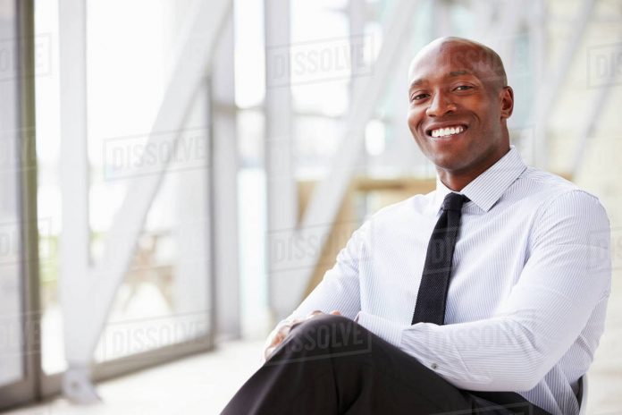 Avis de recrutement: responsable marketing, communication et vente