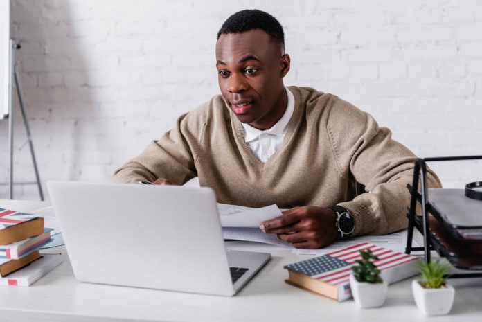 Avis de recrutement: Expert en langue espagnole