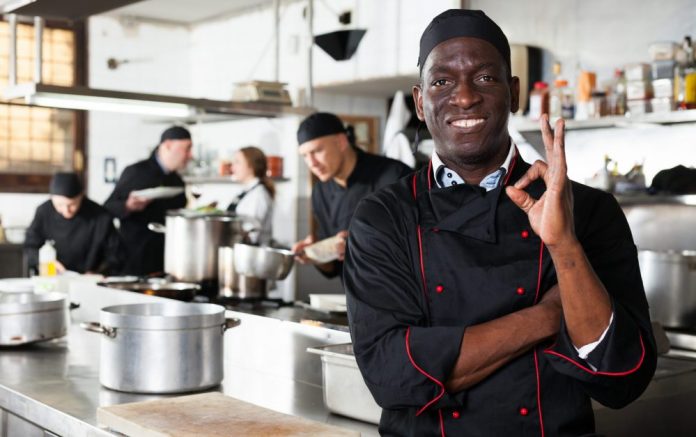 Avis de recrutement: Cuisinier restaurateur