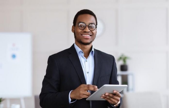 Avis de recrutement: directeur des opérations