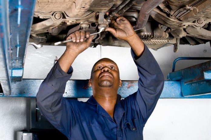 Avis de recrutement: Mécanicien – Douala