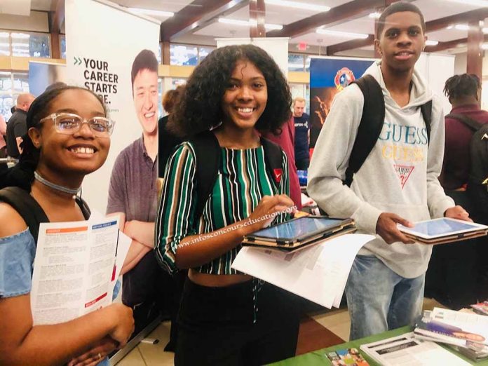 Apple Internships program 2022-2023