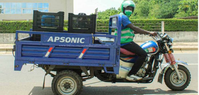 Avis de recrutement: chauffeurs de tricycles