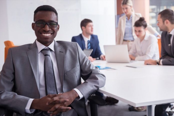Avis de recrutement: responsable commercial et communication (H/F)