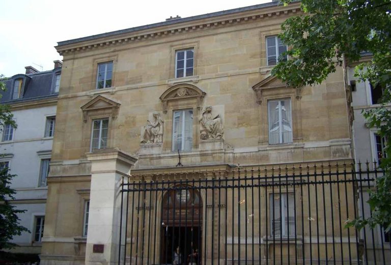 Bourses d’études de sélection internationale de l’ENS 2023