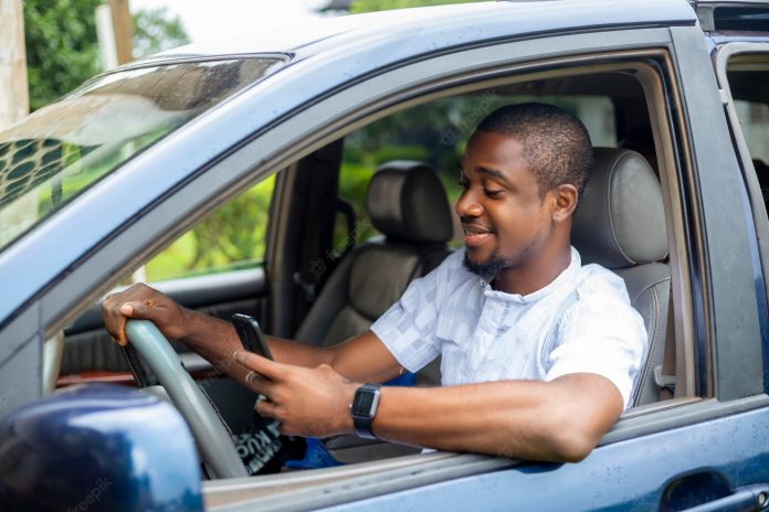 Avis de recrutement: chauffeur - Croix-rouge