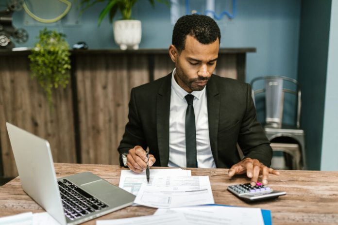 Avis de recrutement: Comptable Chargé des Stocks