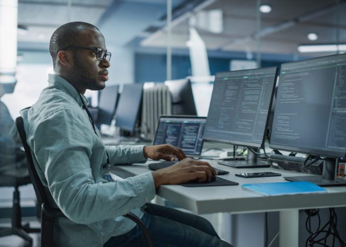 Avis de recrutement: Développeur(s)e React-Native