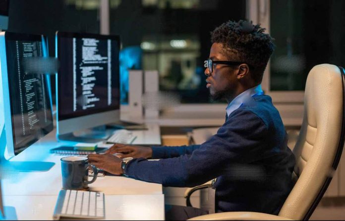 Avis de recrutement: 01 Développeur senior