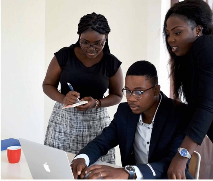 Recrutement des Agents de Recouvrement