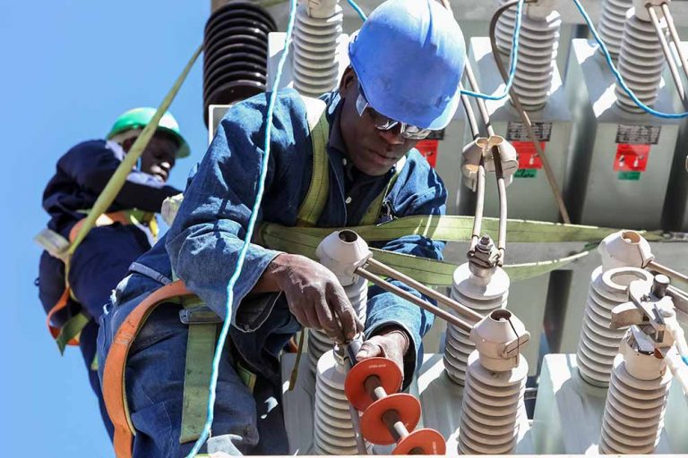 Recrutement de 58 électriciens d’exploitation – Eneo