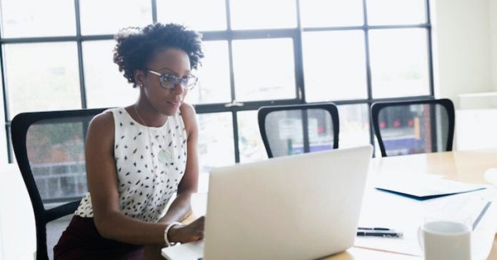 Avis de recrutement : 01 Community Manager