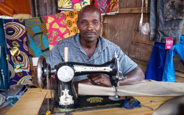 Recrutement massif des tailleurs professionnels