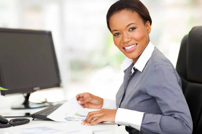 Job offer: Secretary