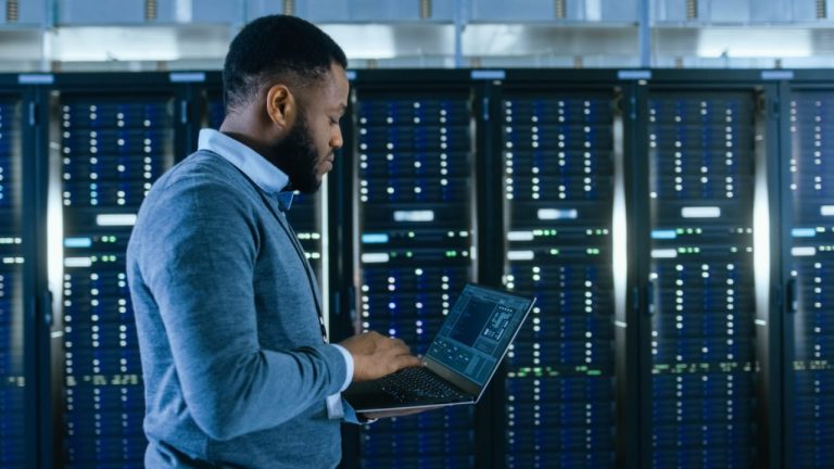 Offre d’emploi: Administrateur Systèmes & DevOps Cloud