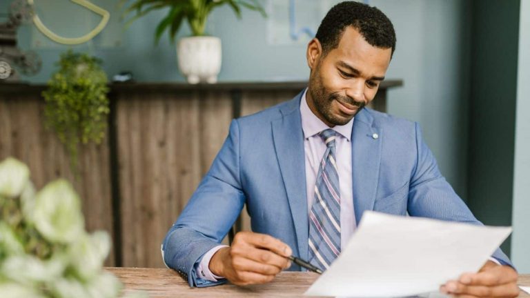Offre d’emploi: Assistant(e) Rédacteur Courtage